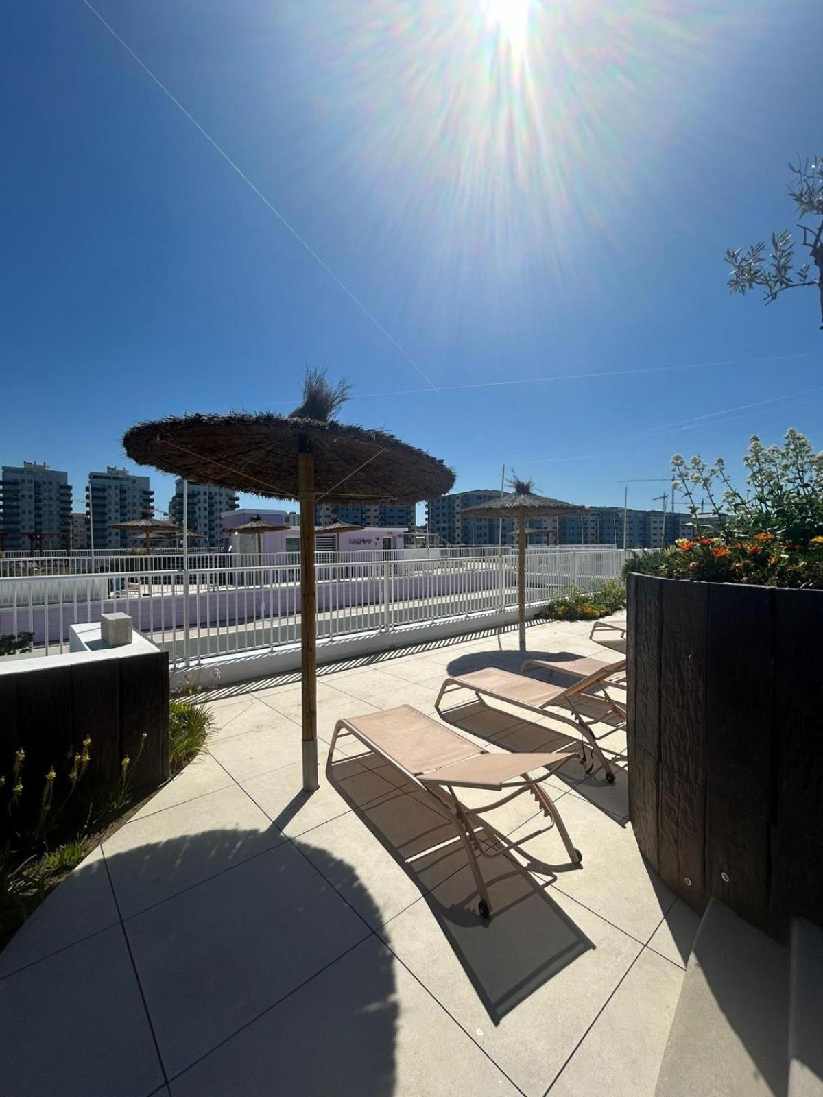 Marina Club Luxury Private Studio With Pool And Incredible Views ジブラルタル エクステリア 写真