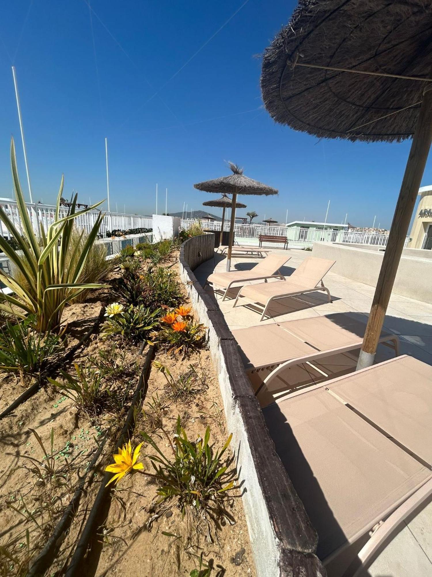 Marina Club Luxury Private Studio With Pool And Incredible Views ジブラルタル エクステリア 写真