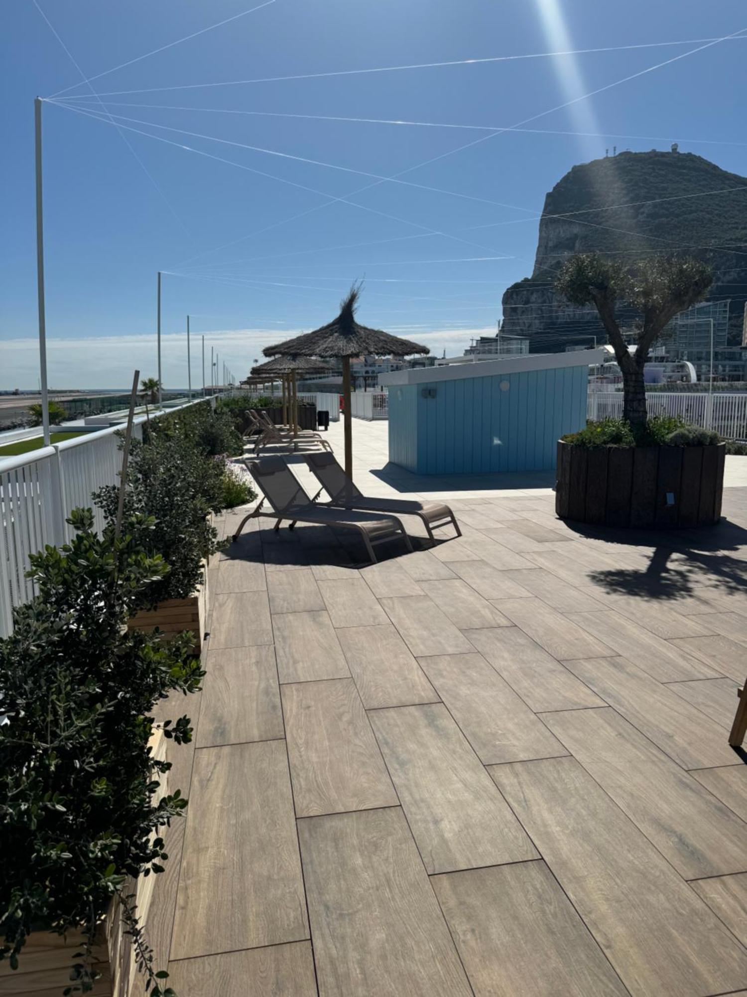Marina Club Luxury Private Studio With Pool And Incredible Views ジブラルタル エクステリア 写真