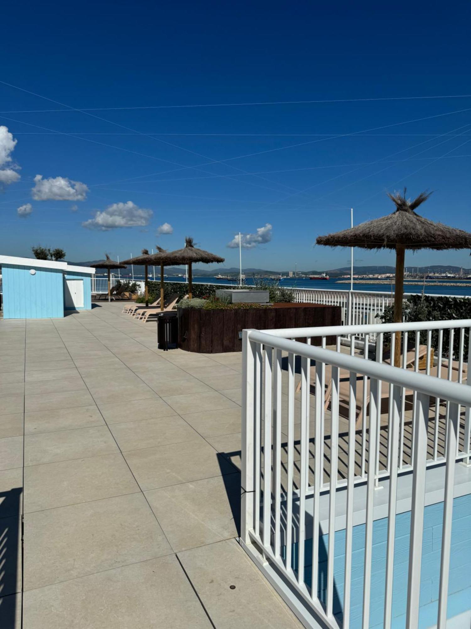 Marina Club Luxury Private Studio With Pool And Incredible Views ジブラルタル エクステリア 写真
